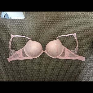 Victoria Secret Pink Lace Push-up Bra 32DDD